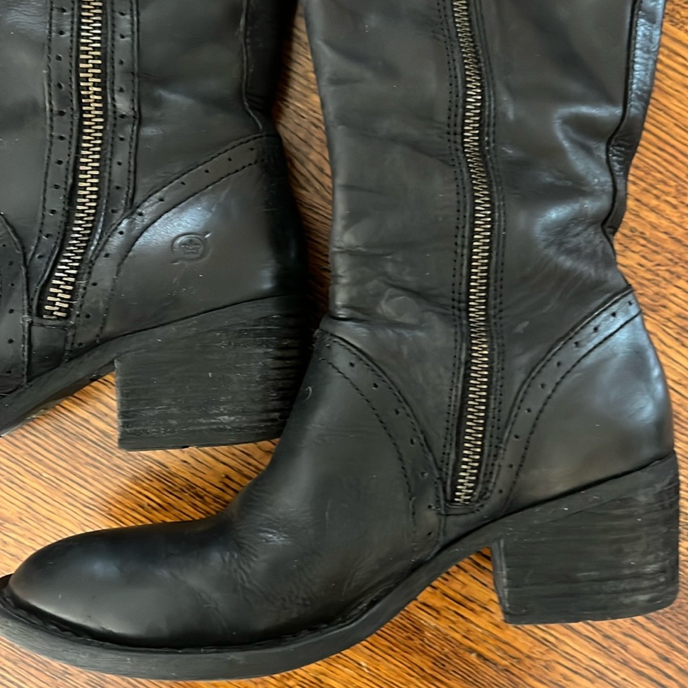 Born Riding Boot Black Size 7.5 + 2” Heels - Picture 12 of 15
